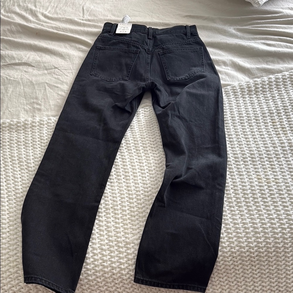 Black Straight Leg Jeans with Classic Style
